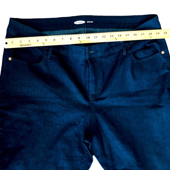 Old Navy Jeans - Picture 3 of 16